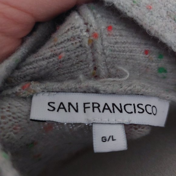 Classic San Francisco Light Grey Sweater with Colar Knot - Size Large - Picture 3 of 7